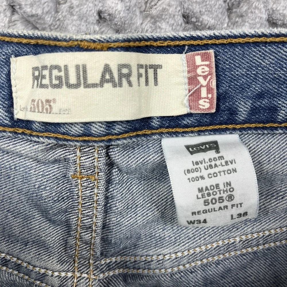 Levis see photos